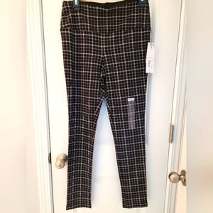 Liz Claiborne Stretch pants
